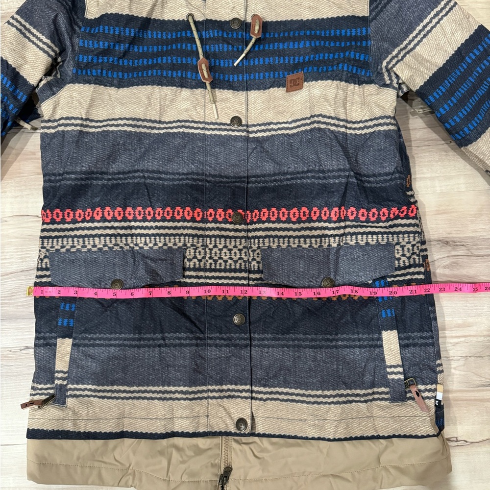 DC Ladies' Riji Jacket - Large - Picture 3 of 13